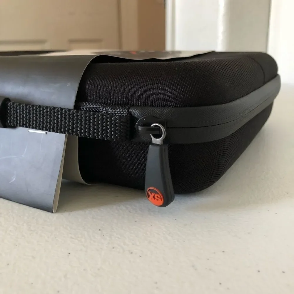 XSORIES Large Capxule Soft Case
